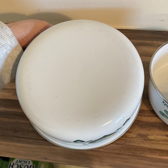 Vintage Corelle Nesting Bowls, white with green hearts - Picture 5 of 5